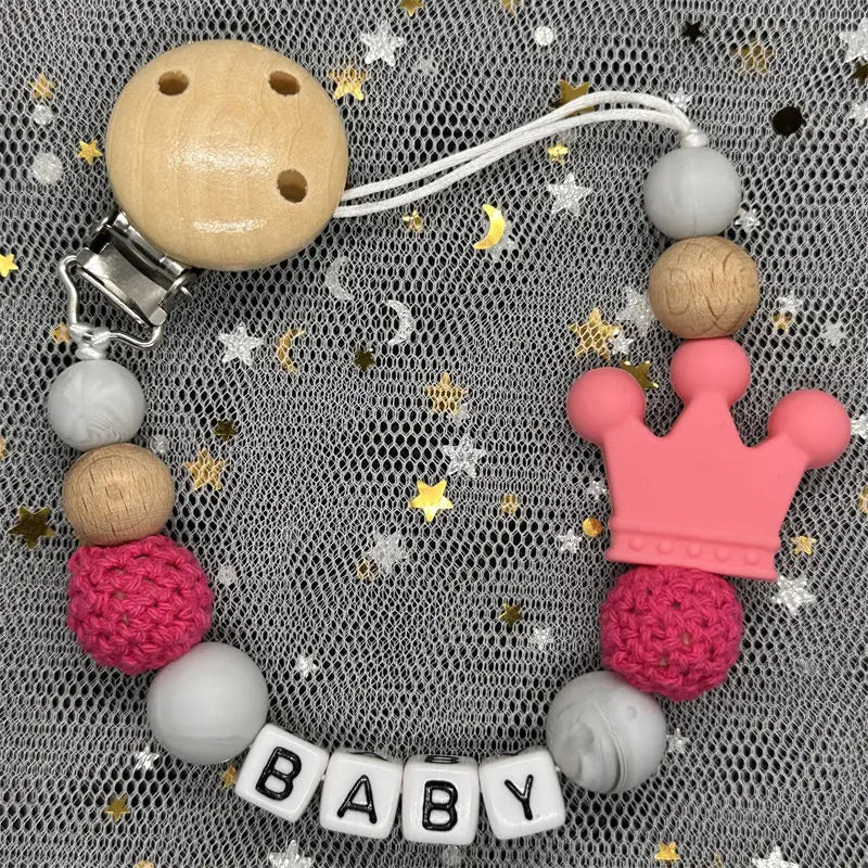 1Pc Custom Personalized Name Pacifier Clips Handmade Beech Wood Chain Silicone Crown Holder Soother Baby Teething Toys Chew Gift