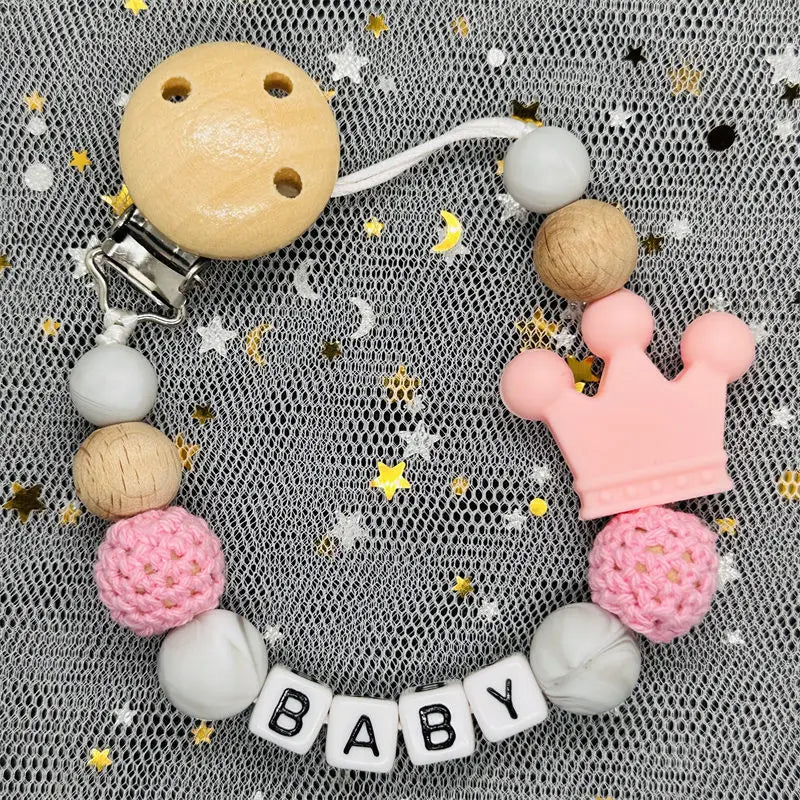 1Pc Custom Personalized Name Pacifier Clips Handmade Beech Wood Chain Silicone Crown Holder Soother Baby Teething Toys Chew Gift