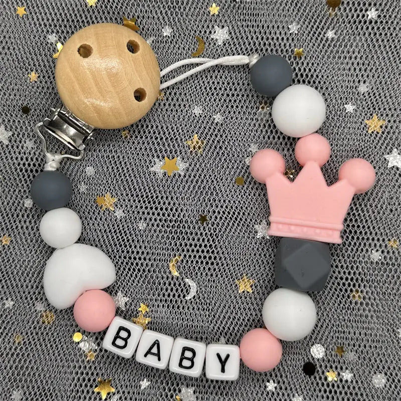 1Pc Custom Personalized Name Pacifier Clips Handmade Beech Wood Chain Silicone Crown Holder Soother Baby Teething Toys Chew Gift