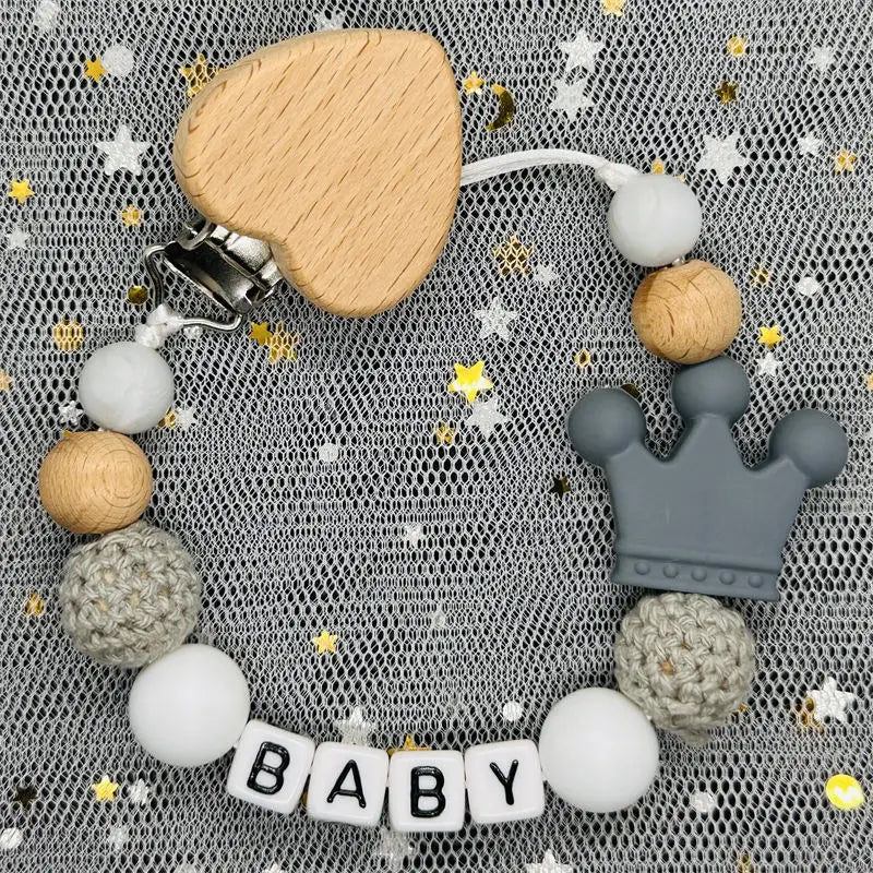 1Pc Custom Personalized Name Pacifier Clips Handmade Beech Wood Chain Silicone Crown Holder Soother Baby Teething Toys Chew Gift