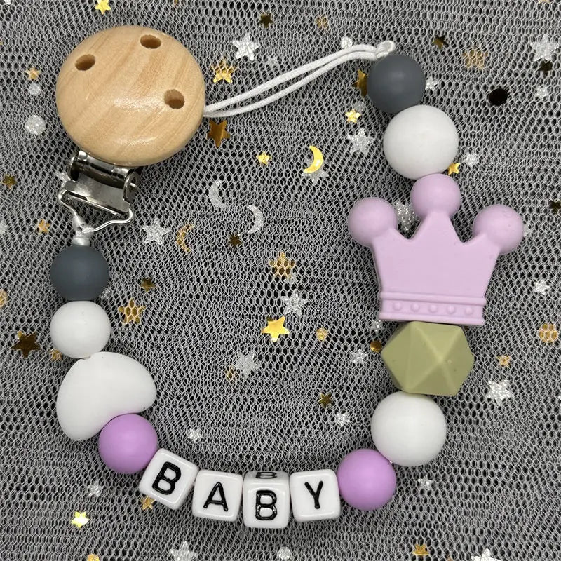 1Pc Custom Personalized Name Pacifier Clips Handmade Beech Wood Chain Silicone Crown Holder Soother Baby Teething Toys Chew Gift