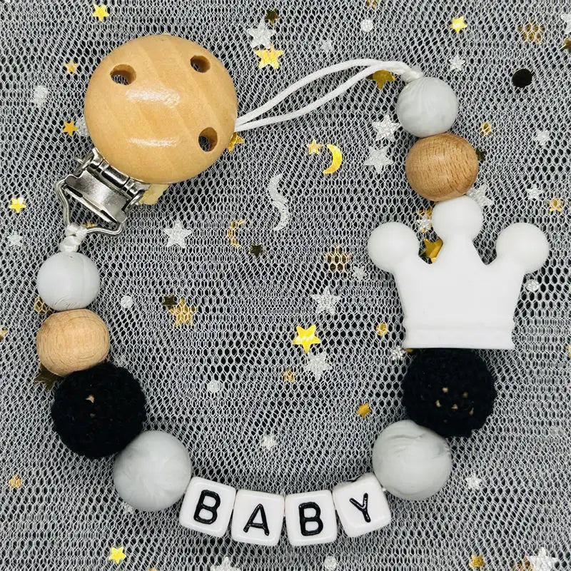 1Pc Custom Personalized Name Pacifier Clips Handmade Beech Wood Chain Silicone Crown Holder Soother Baby Teething Toys Chew Gift